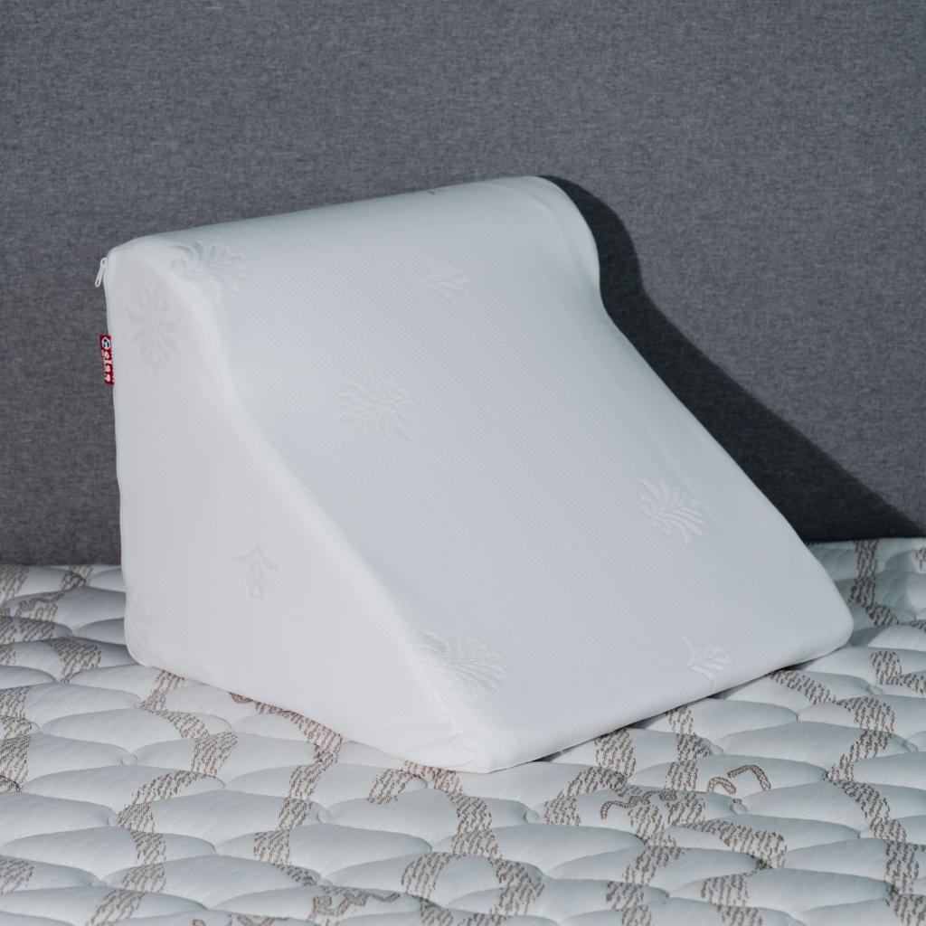 Cojín tv con rodillo_2